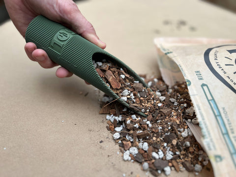 Repotting Soil Scoops