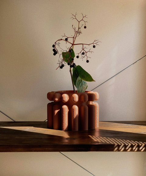 Mono | Plant Pot 01 | Burnt Ochre: Burnt Ochre