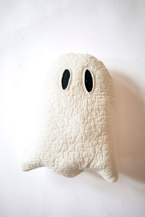 Quilt Ghost Pillows : Colorful