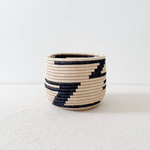 Honey Pot Basket: Muyira L