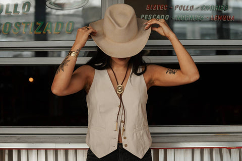 Cash Bolo Tie: Dark Brown / Turquoise