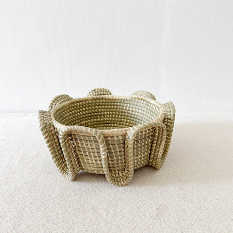 Serpent Sweetgrass Basket: Medium