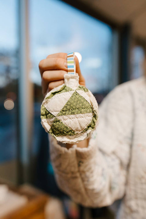 Quilt Holiday Ornaments: Starter Pack