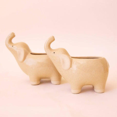 Elephant Planter | Sand: M