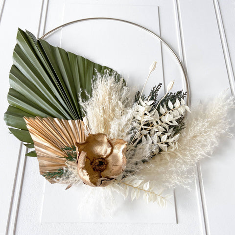Green & Gold Dried Flower Wreath: 10